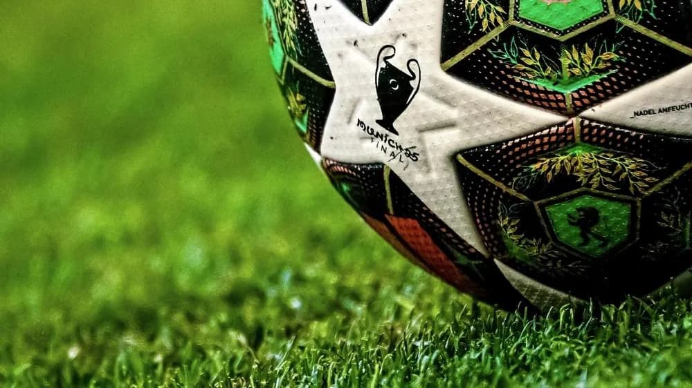 «Милан» намерен расстаться с двумя футболистами — La Gazzetta dello Sport